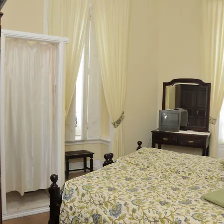 Pensao Londres בית הארחה ליסבון